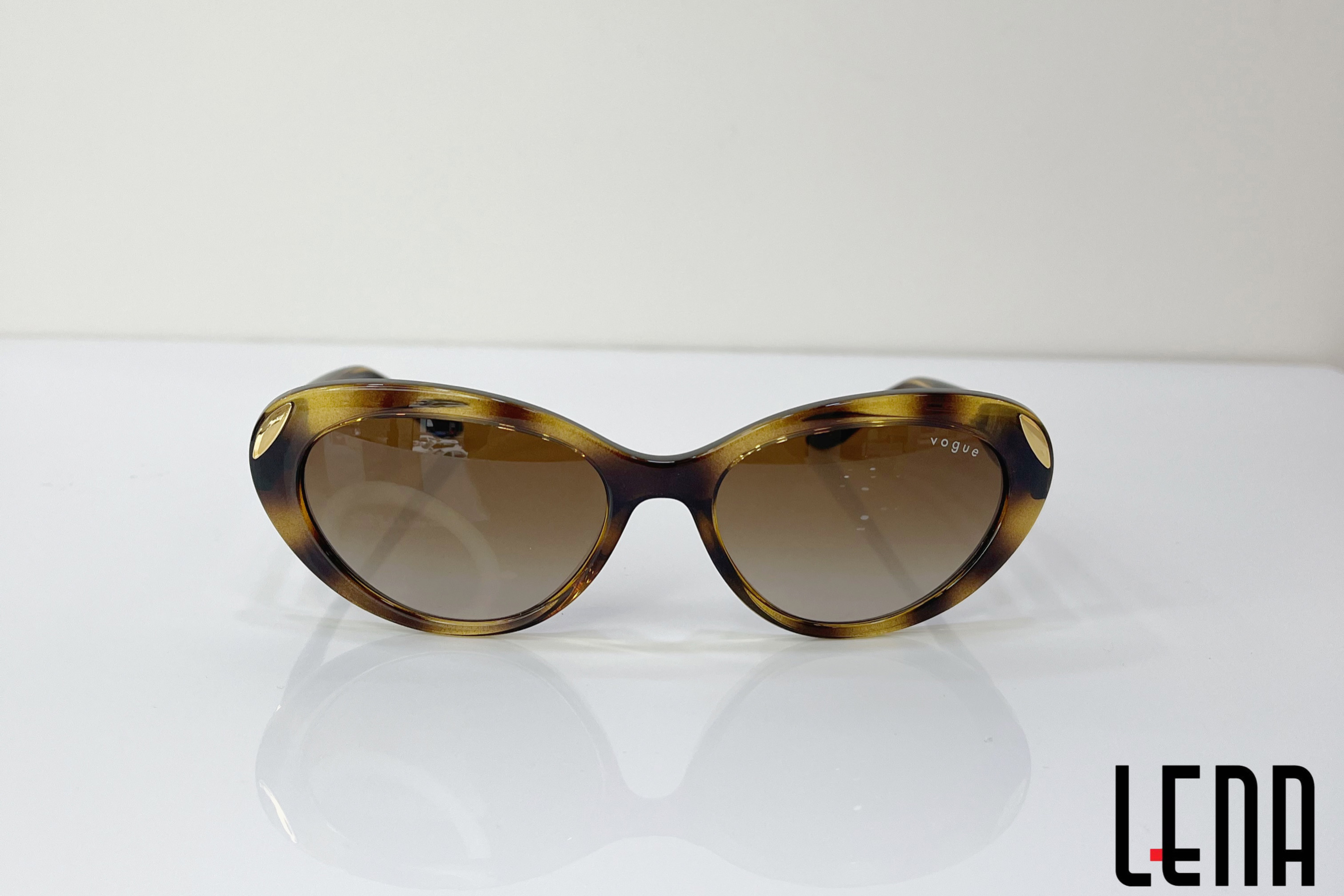 عینک افتابی Vogue